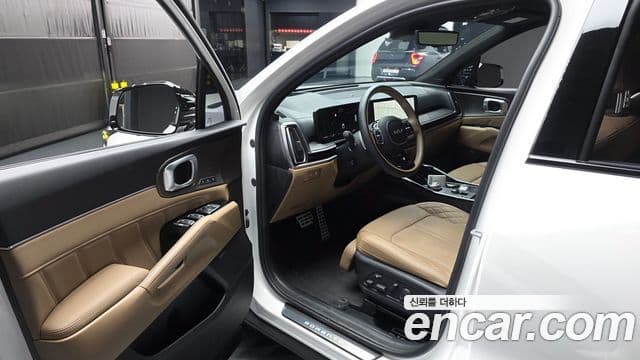 Kia Sorento 2024 — Фото 10/20