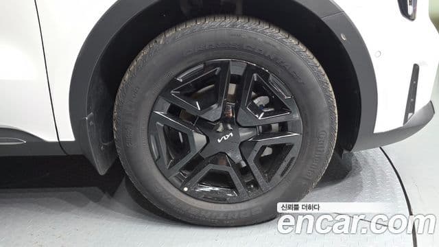 Kia Sorento 2024 — ფოტო 13/34