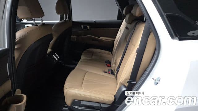 Kia Sorento 2024 — ფოტო 16/34