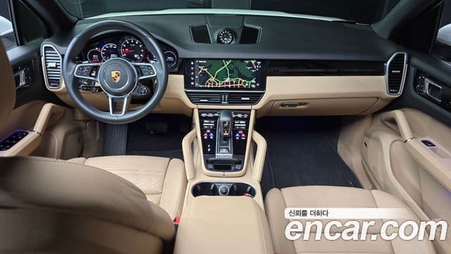 Porsche Cayenne 2023 — Photo 11/30