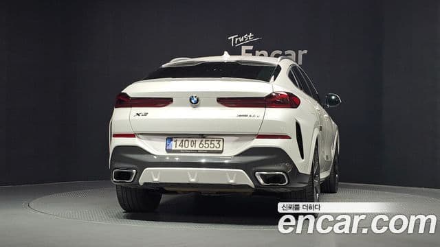 BMW X6 2021 — Photo 6/20