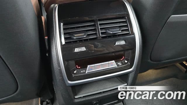 BMW X6 2021 — Photo 3/20