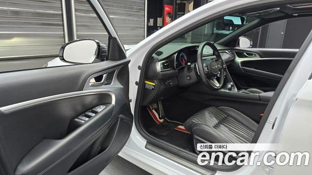 Genesis G70 2019 — Şəkil 14/20