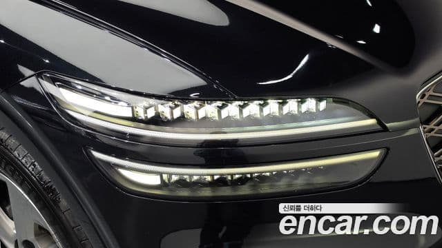 Genesis GV70 2024 — ფოტო 30/35
