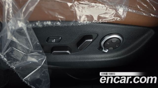 Genesis GV70 2024 — ფოტო 9/35