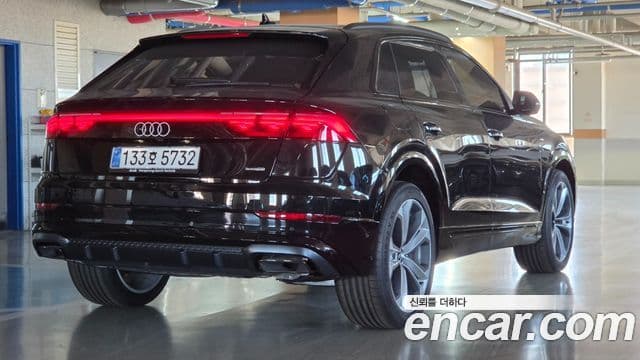Audi Q8 2026 — Şəkil 17/20
