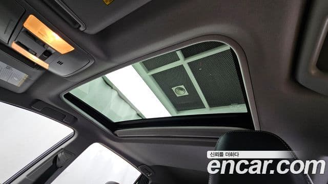 Toyota RAV4 2018 — Photo 16/20