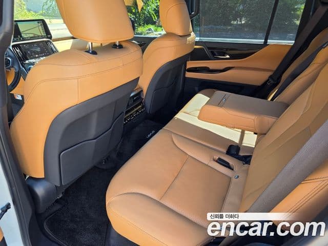 Lexus LX 2025 — Photo 16/20