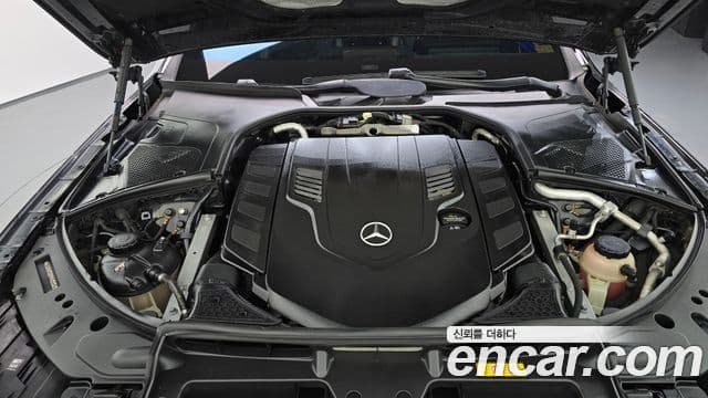 Mercedes-Benz S-Class 2021 — Şəkil 27/35