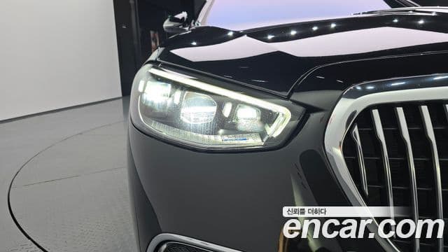 Mercedes-Benz S-Class 2021 — ფოტო 30/35