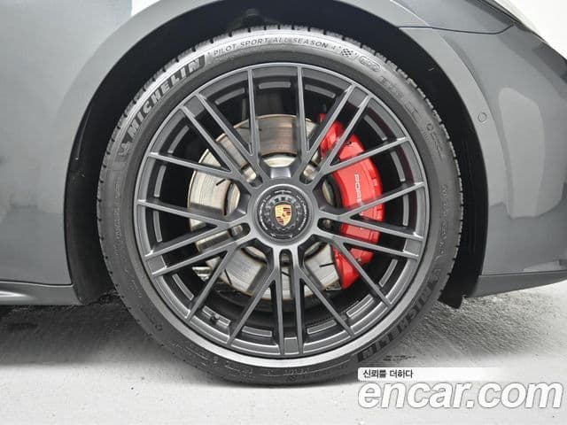 Porsche Panamera 2025 — Photo 6/20