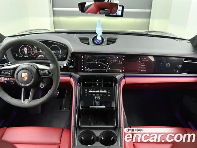 Porsche Panamera 2025 — Photo 17/20