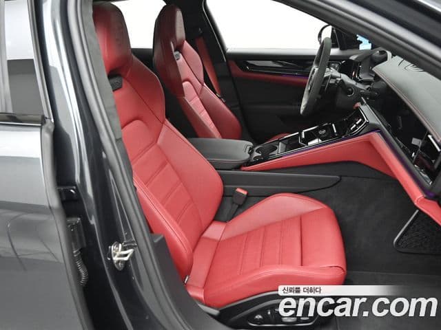 Porsche Panamera 2025 — Photo 10/20