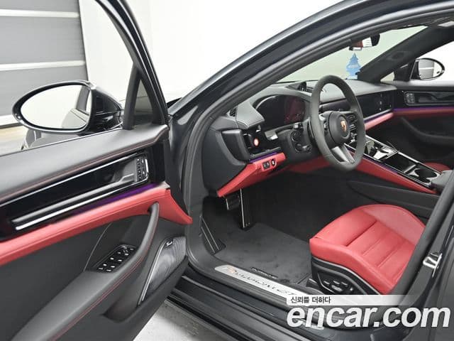 Porsche Panamera 2025 — Photo 18/20