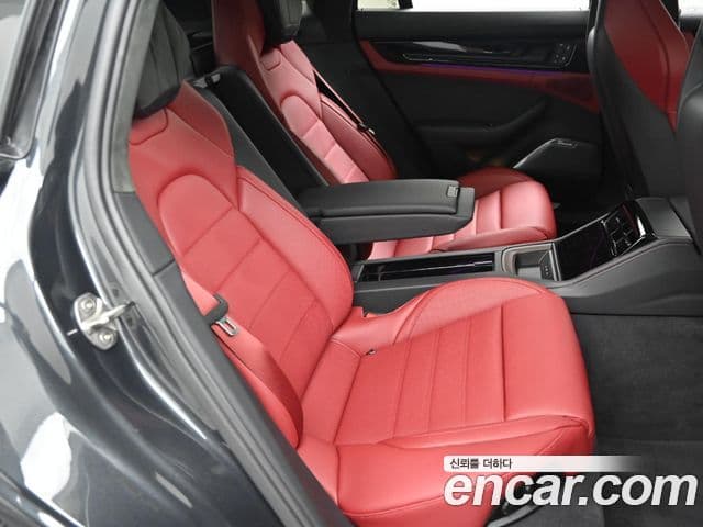 Porsche Panamera 2025 — Photo 19/20