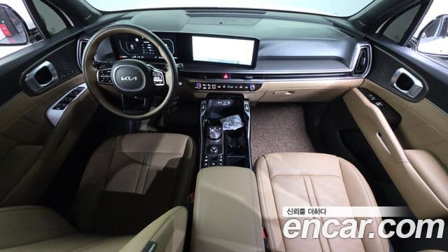 Kia Sorento 2024 — Фото 7/20