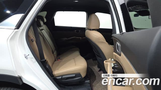Kia Sorento 2024 — Фото 12/20