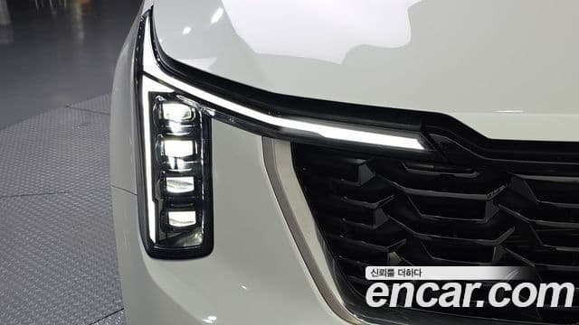 Kia Sorento 2024 — Photo 18/32