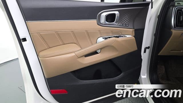 Kia Sorento 2024 — Photo 6/32