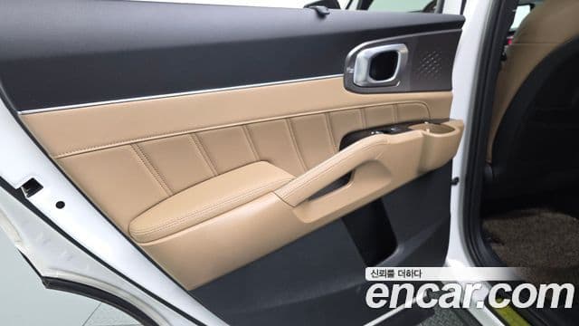 Kia Sorento 2024 — Photo 32/32