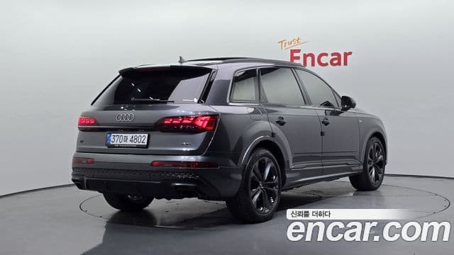 Audi Q7 2025 — Şəkil 4/38