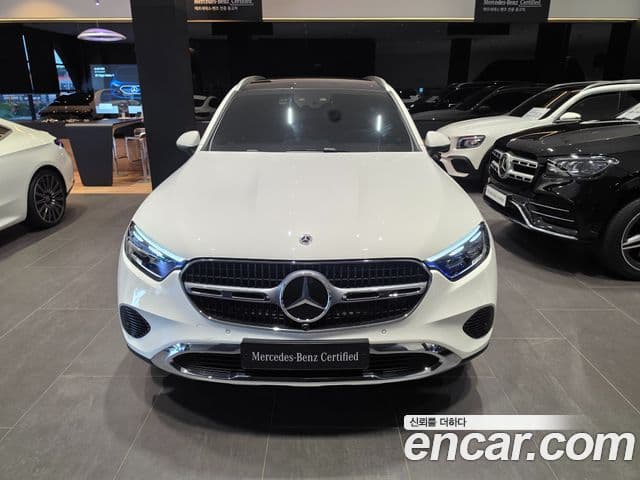Mercedes-Benz GLC-Class 2026 — Photo 2/20