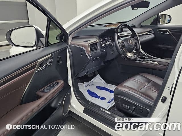Lexus RX450h 2018 — ფოტო 10/20