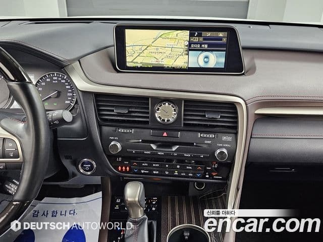 Lexus RX450h 2018 — ფოტო 5/20