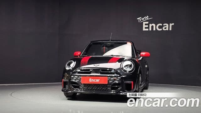 Mini Cooper S Convertible 2025 — Фото 3/20