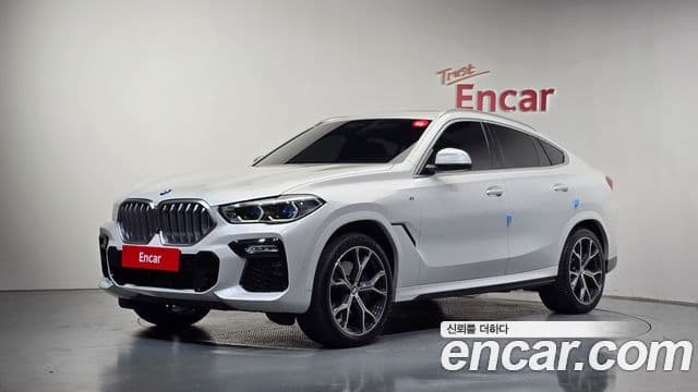 BMW X6 2021 — Photo 20/33