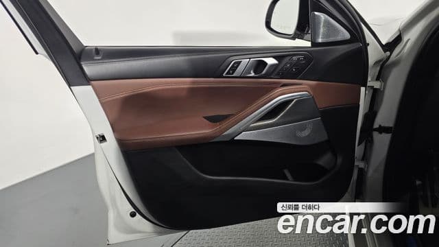 BMW X6 2021 — Photo 15/33