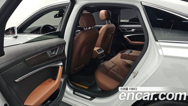 Audi A6 2023 — Photo 20/34