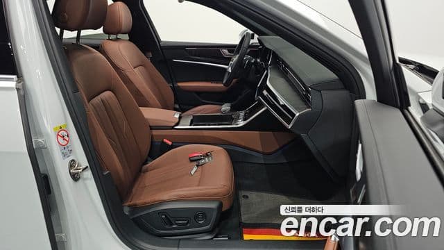 Audi A6 2023 — Photo 8/34
