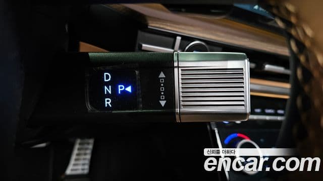 Hyundai Santa Fe 2024 — Photo 24/31
