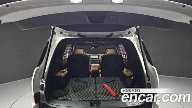 Hyundai Santa Fe 2024 — Photo 7/31