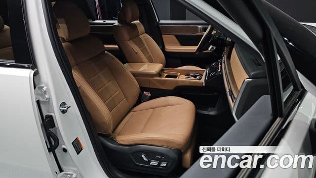 Hyundai Santa Fe 2024 — Photo 18/31