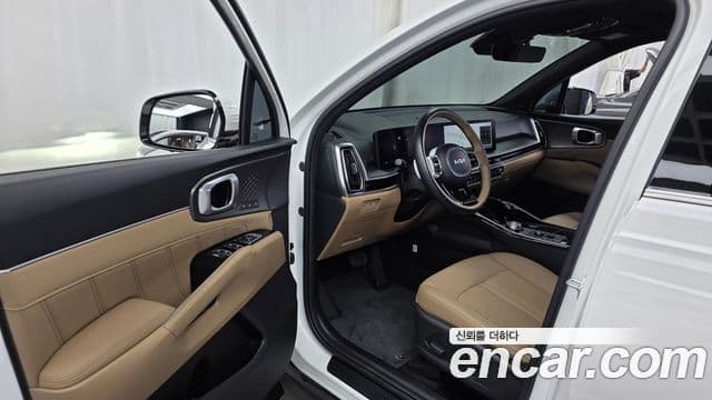 Kia Sorento 2023 — Фото 10/20