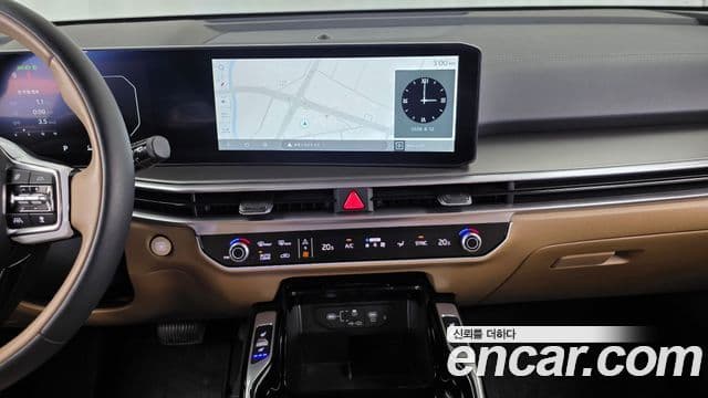 Kia Sorento 2023 — Фото 14/20