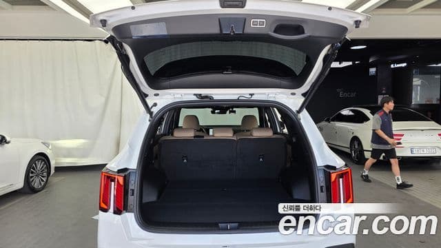 Kia Sorento 2023 — Фото 20/20