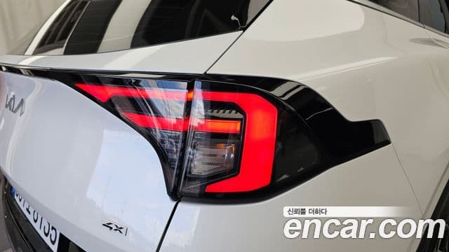 Kia Sportage 2025 — Şəkil 23/34