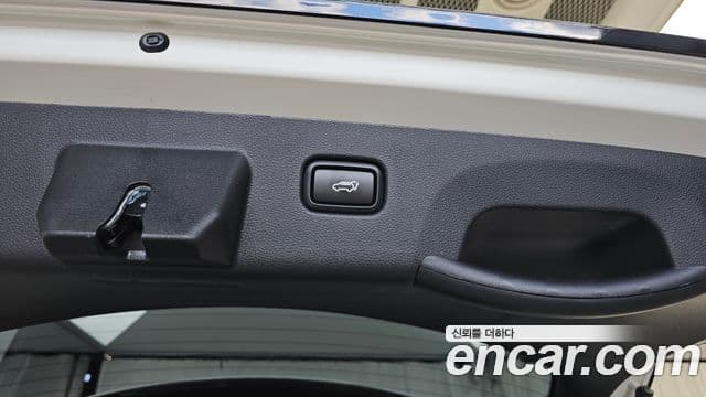 Kia Sportage 2025 — Şəkil 27/34