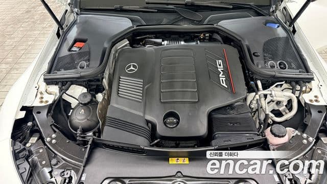 Mercedes-Benz AMG GT 2023 — Photo 7/20