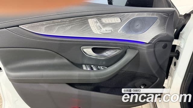 Mercedes-Benz AMG GT 2023 — Photo 12/20