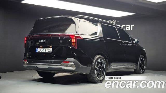 Kia Carnival 2025 — Фото 2/20