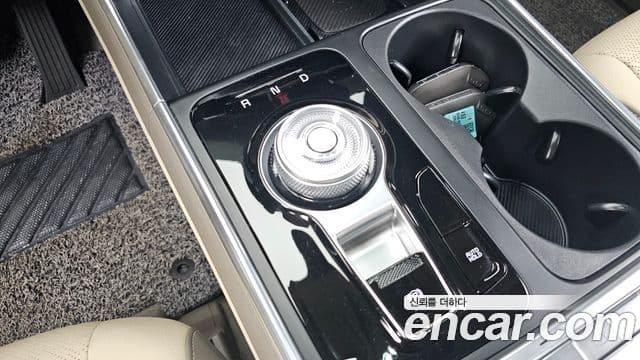 Kia Carnival 2025 — Фото 9/20