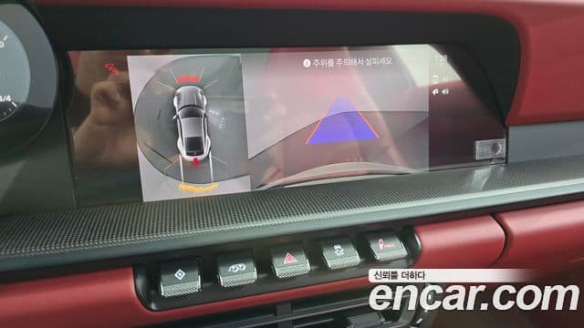 Porsche 911 2023 — Photo 12/30