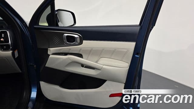 Kia Sorento 2020 — Photo 14/33