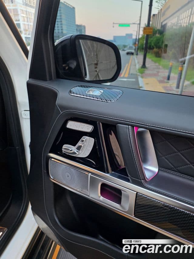 Mercedes-Benz G-Class 2021 — Photo 10/16