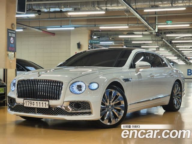 Bentley Flying Spur 2022 — Photo 5/20