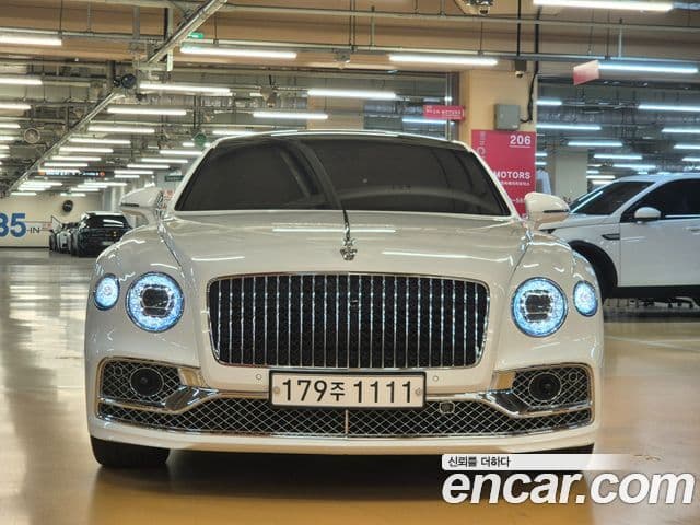 Bentley Flying Spur 2022 — Photo 20/20
